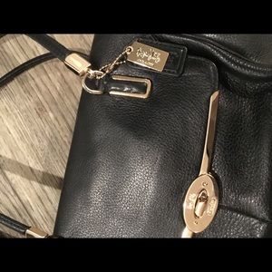 Coach purse read description do not buy here